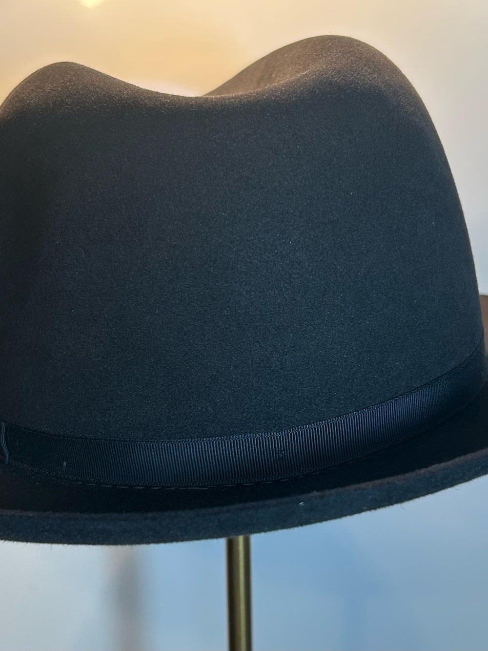 Brooks Brothers Pure Fur Felt Fedora with Grosgrain Band - Size 7 1/4,” 59 - Picture 4 of 11